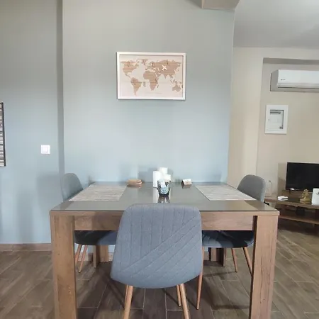 Aithra 2 Apartment