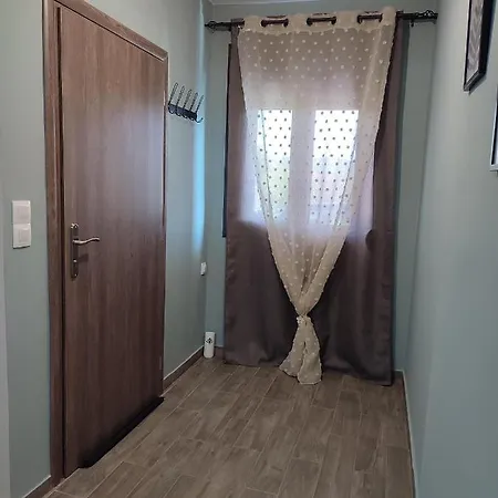 Aithra 2 Apartment *