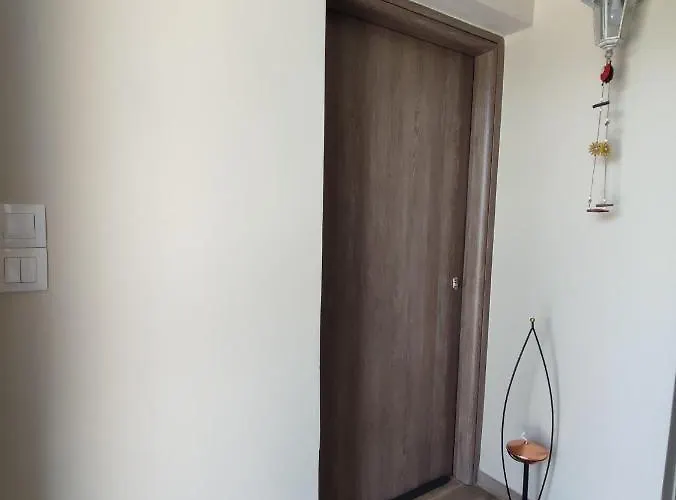 Aithra 2 Apartamento *